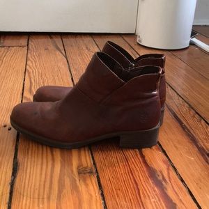 Timberland brown booties